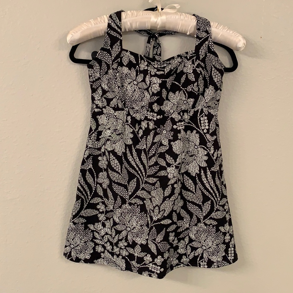 NWOT Lands’ End 4DD halter dresskini